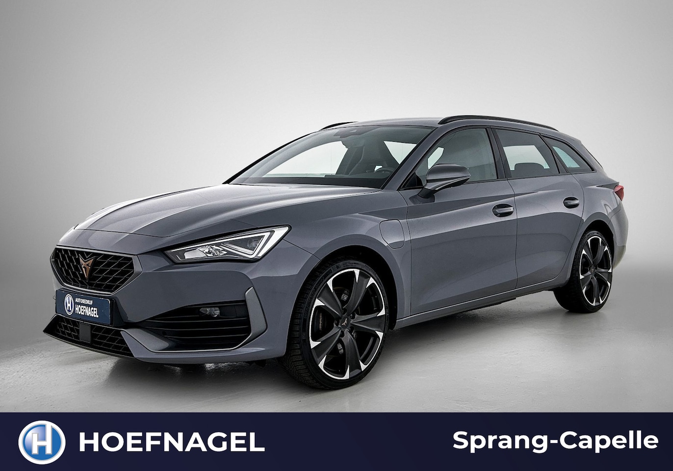 CUPRA Leon Sportstourer - 1.4 e-Hybrid VZ Business | Adaptive Cruise | Stoelverwarming | 19 inch - AutoWereld.nl