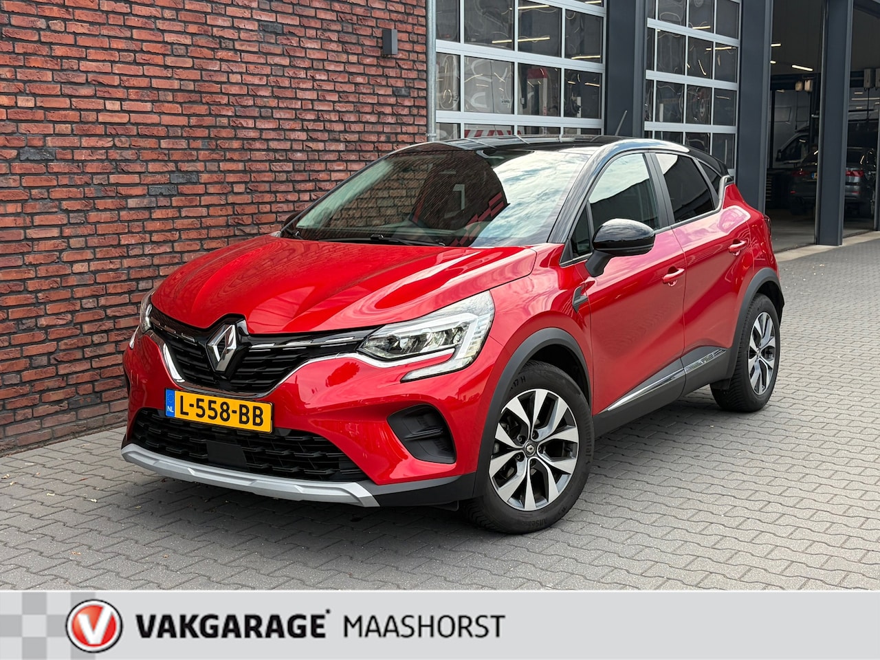 Renault Captur - 1.3 TCe 130 Zen Automaat AchteruitrijCam./LaneAssist/LED/DAB/PDC/Clima/Airco/Cruise/Trekha - AutoWereld.nl