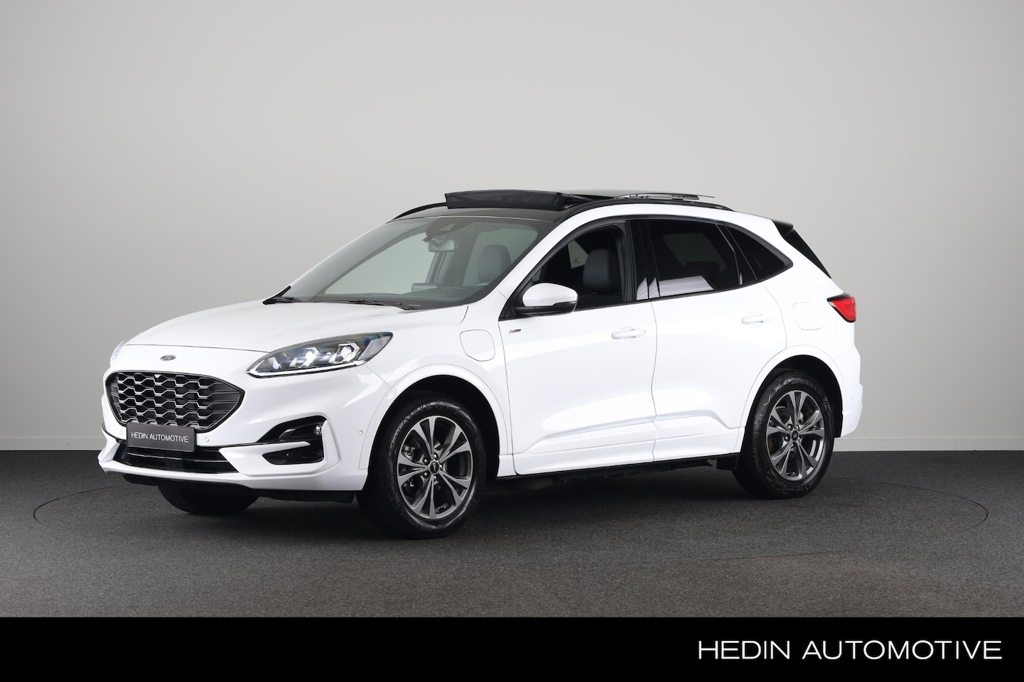Ford Kuga - 2.5 PHEV ST-Line X | Pano| Winter Pack | Trekhaak | Bliss | - AutoWereld.nl