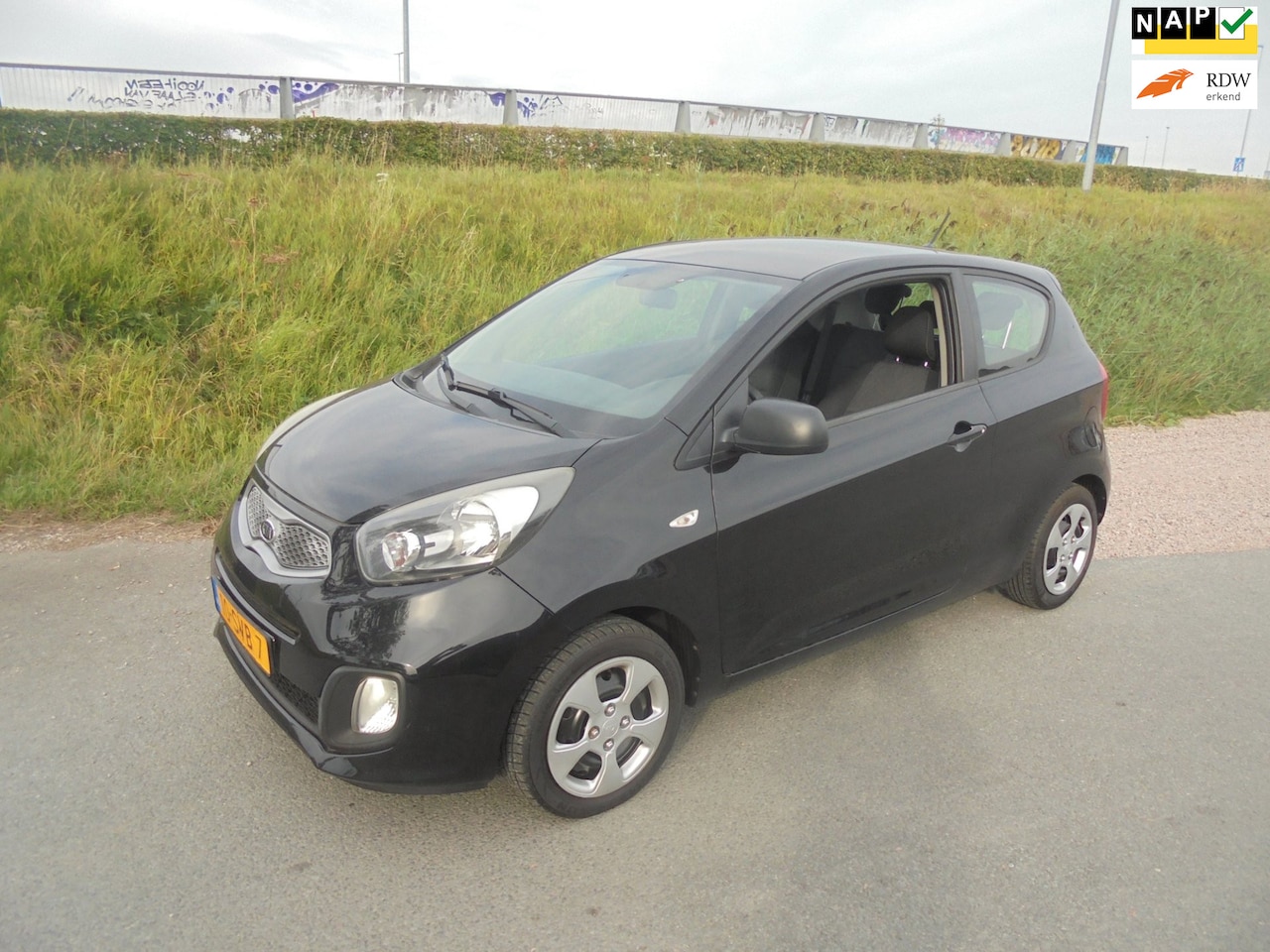 Kia Picanto - Kia picanto 1.0 benzine 3 deurs - AutoWereld.nl