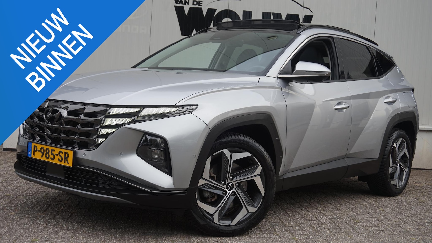 Hyundai Tucson - 1.6 T-GDI HEV Premium Sky | Org. NL Auto | All-Weather banden | Panoramadak | Elektr Achte - AutoWereld.nl