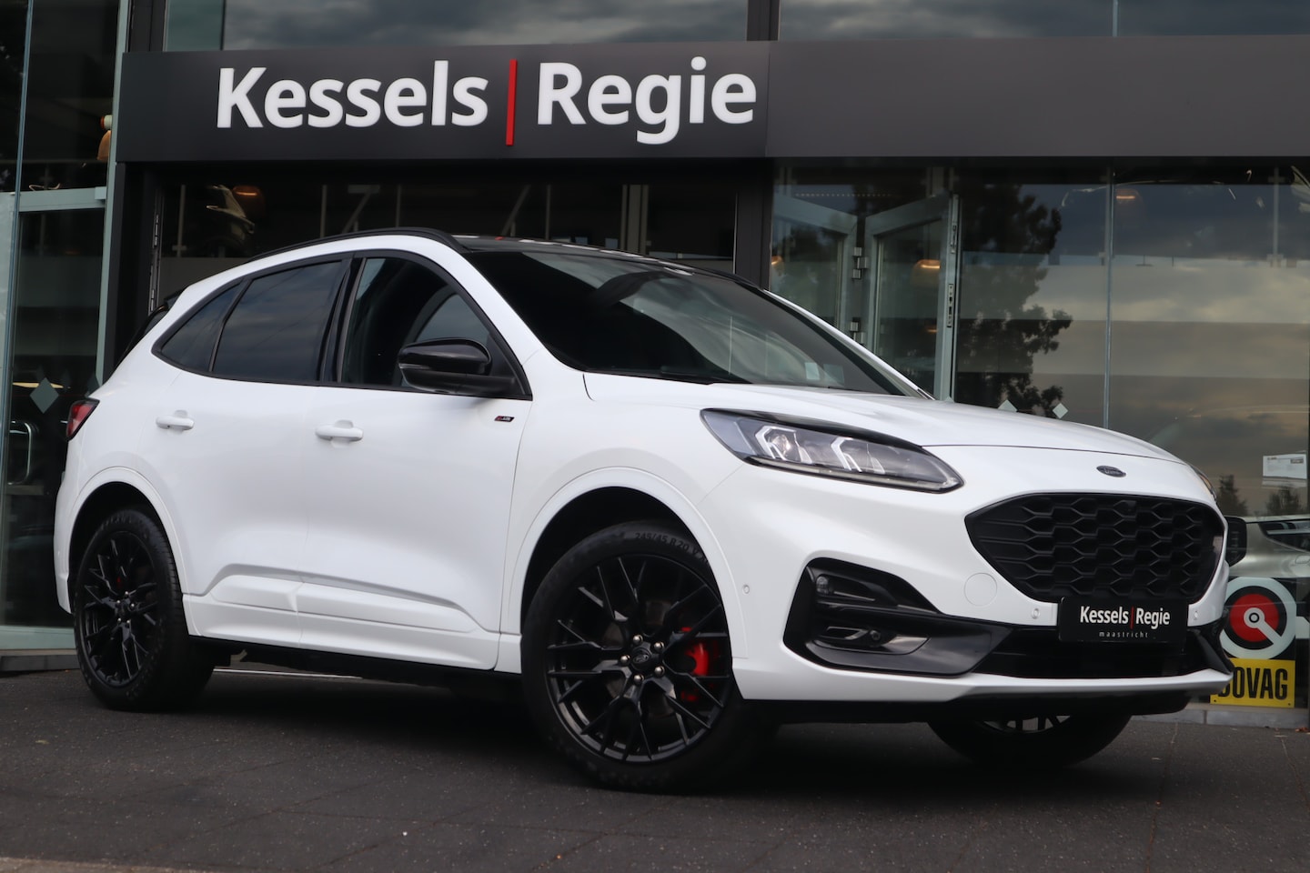 Ford Kuga - 2.5 PHEV ST-Line X Black Pack | Pano | Elec.trekhaak | B&O | HuD | ACC | 20” | Keyless | C - AutoWereld.nl