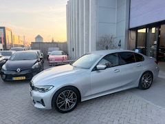 BMW 3-serie - 330i High Executive Edition VOL OPTIES INRUIL MOGELIJK