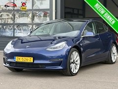 Tesla Model 3 - RWD 60 kWh SOH 85, 5% / Autopilot / 19'' LM ( € 1.600 ) / 3 Fase / Memory / 5X Stoelverwar