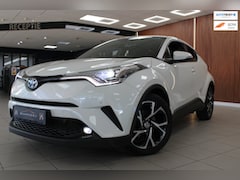 Toyota C-HR - 1.8 Hybrid Active | Airco | Cruise control | Navi| Parkeersensoren & camera | Stoel & stuu