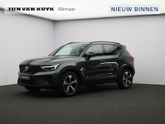 Volvo XC40 - 2.0 B4 Plus Dark / Pano. dak / Elektr. stoelverstelling / Stoel- + stuurwielverwarming / H