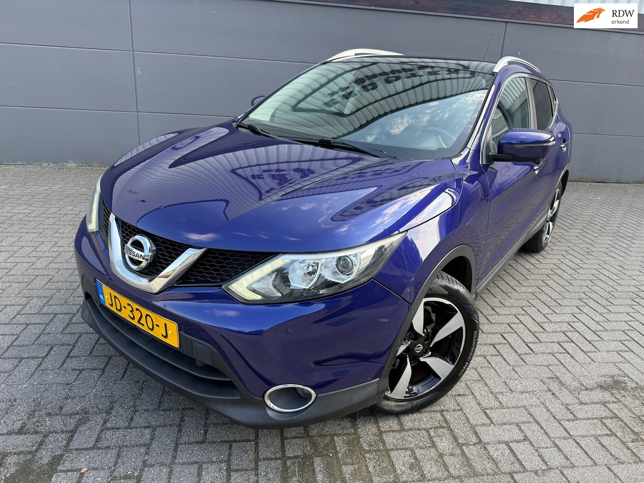 Nissan Qashqai - 1.2 Tekna*PanoDAK*NAVI*Trekhaak*Climat-Airco*Camera360*Cruise*Velgen - AutoWereld.nl