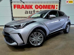 Toyota C-HR - 1.8 Hybrid Adventure + Dealer OH|Keyless|Camera|Navi|Apple|Android|DAB|Dodehoek|Lane|LED|1