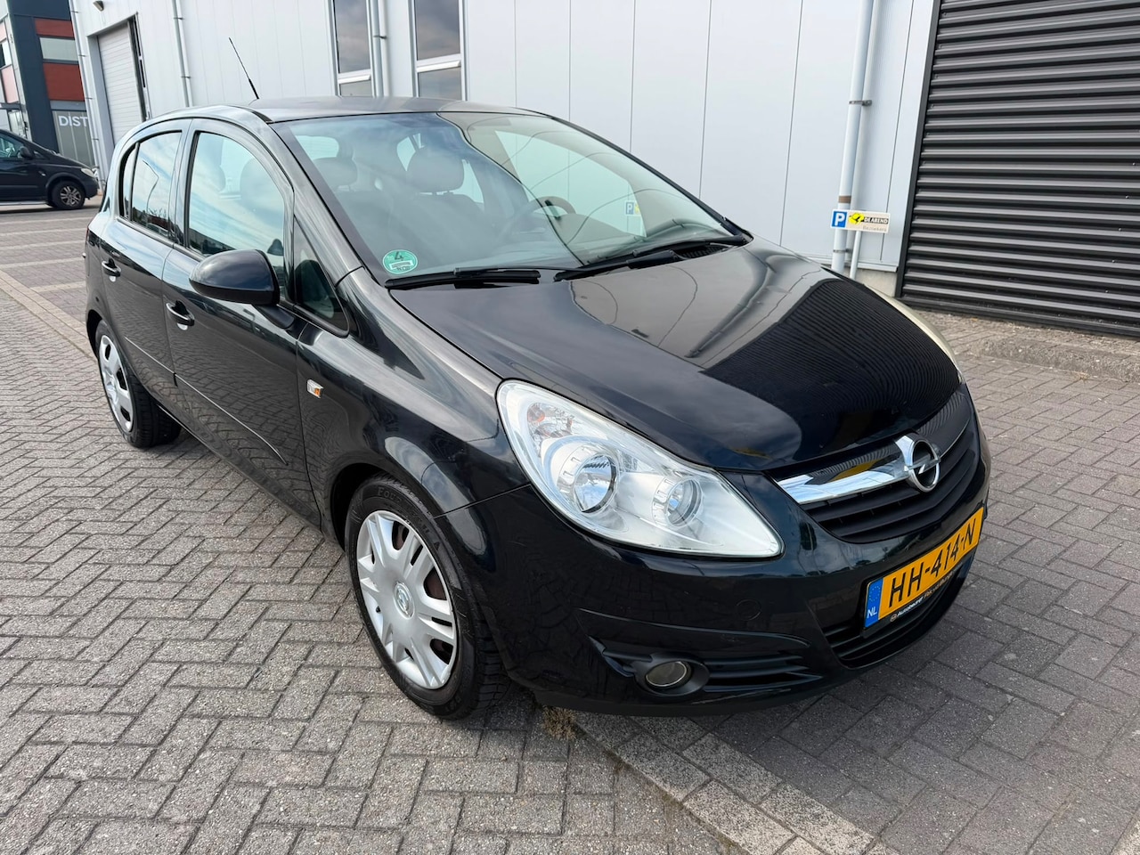Opel Corsa - 1.2-16V Business Sport Airco Nieuwe APK - AutoWereld.nl