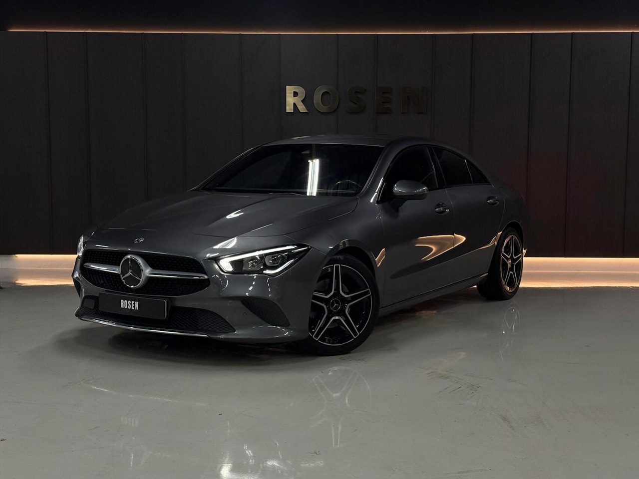 Mercedes-Benz CLA-Klasse - 200|AMG|CRUISE|CARPLAY|CAMERA|LED - AutoWereld.nl