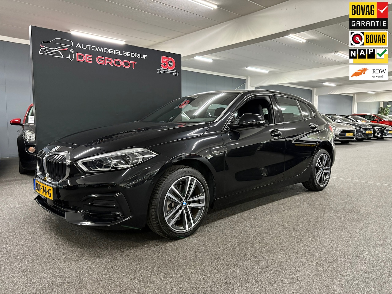 BMW 1-serie - 118i /NL auto/ Eerste eigenaar/ 34.323 KM/ Automaat - AutoWereld.nl