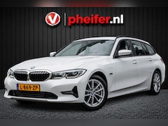 BMW 3-serie Touring - 320e Business Edition Plus Trekhaak/ Leer/ Stoelverwarming/ Camera/ Laserlight