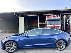 Tesla Model 3 - Standard rwd Plus 60kwh 238pk aut - nap - pano - 3x cam - leer - stoelverw - self driving