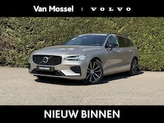 Volvo V60 - T8 Plug-in hybrid AWD Plus Dark | Blis | Keyless | Trekhaak | 360 camera | Elektrische sto