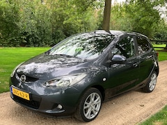 Mazda 2 - 1.3 GT-M Line lichtmetalen wielen, stoelverwarming, airco, elektrische spiegels etc