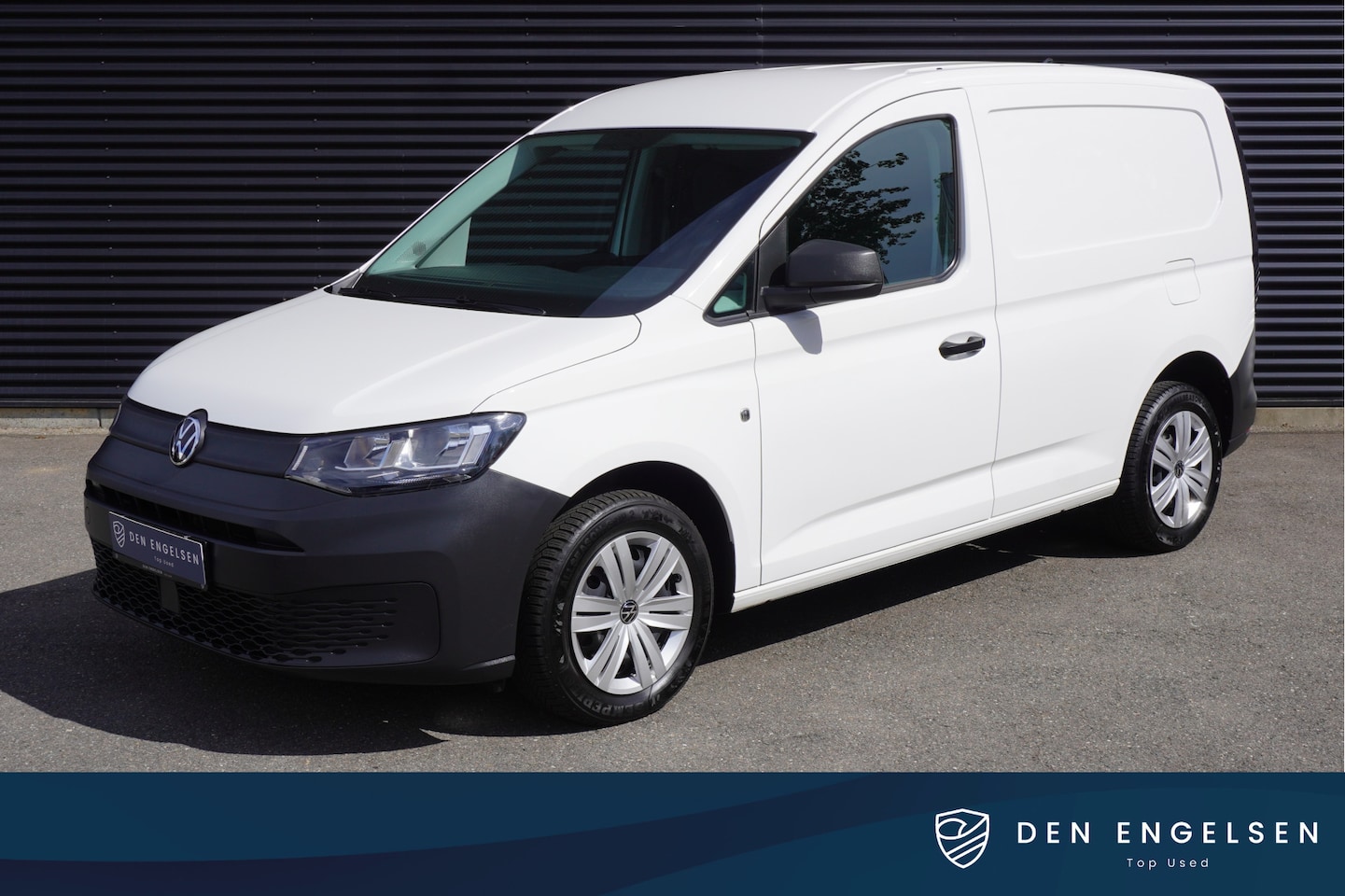 Volkswagen Caddy Cargo - 102pk Apple Carplay Parkeersensoren Cruise control Multifunctioneel stuurwiel - AutoWereld.nl