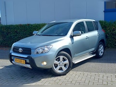 Toyota RAV4 - 2.0 16V VVT-I AUT Executive Business Leder/Navigatie