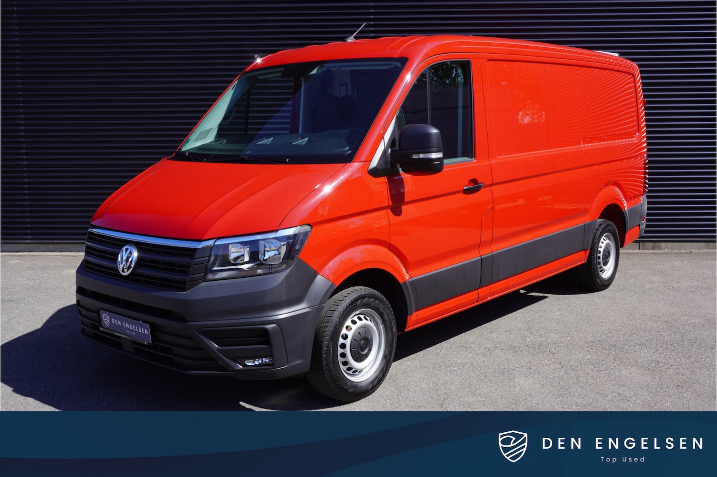 Volkswagen Crafter - 140pk L3H2/L2H1 Trekhaak Camera 3-Zits Radio Bluetooth Euro6 - AutoWereld.nl