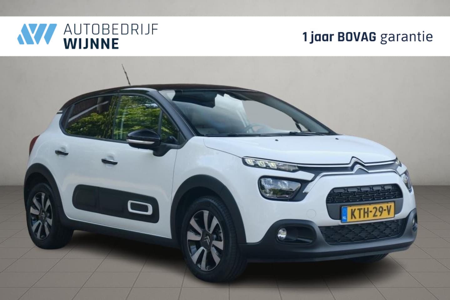 Citroën C3 - 1.2 PureTech 83pk Shine | App Connect | Climate | Cruise | Keyless | Stoelverwarming - AutoWereld.nl