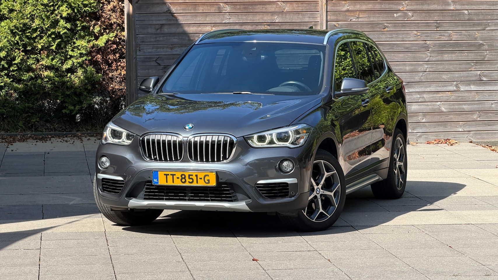 BMW X1 - 2.0i sDrive BMW X1 sDrive20i | HUD | NL | 2e eig | BMW onder | nieuw APK - AutoWereld.nl