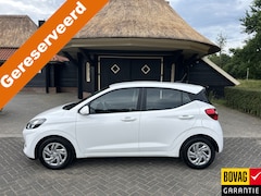 Hyundai i10 - 1.0 Comfort 5-zits Appel carplay Cruise Cv Airco Nap