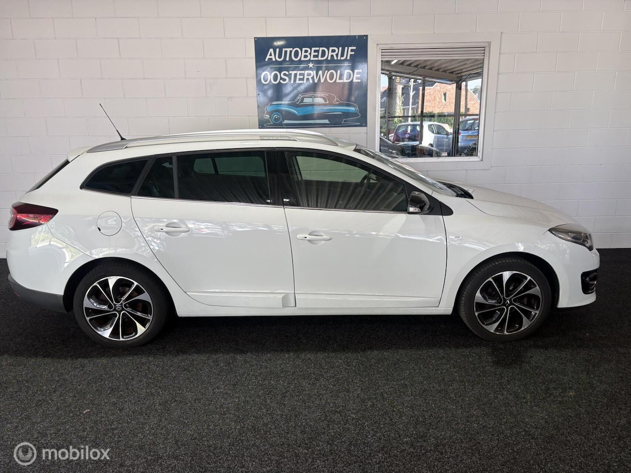 Renault Mégane Estate - 1.5 dCi Bose Navi - Apk - Cruise - Pdc
