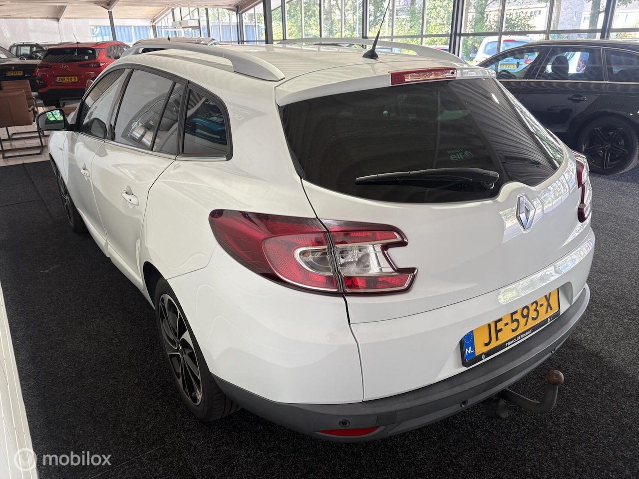 Renault Mégane Estate - 1.5 dCi Bose Navi - Apk - Cruise - Pdc