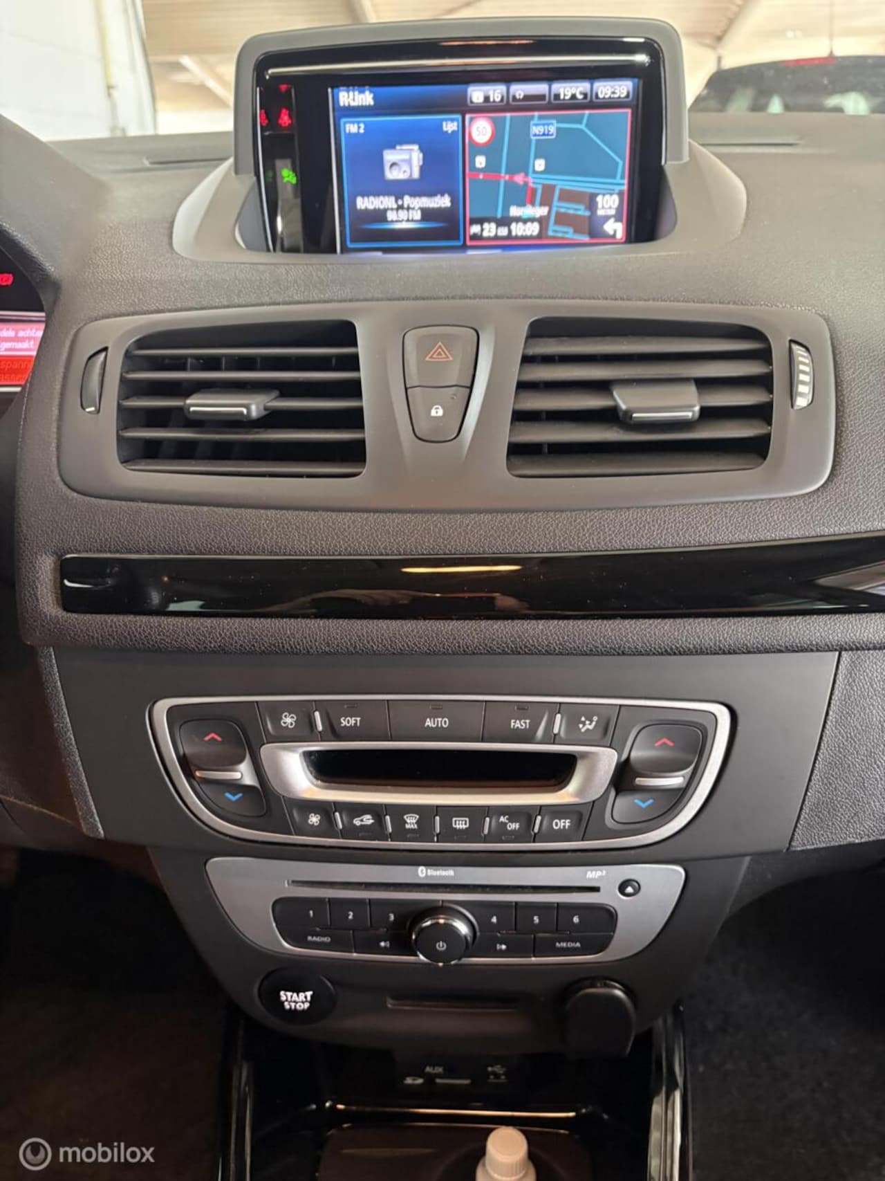 Renault Mégane Estate - 1.5 dCi Bose Navi - Apk - Cruise - Pdc