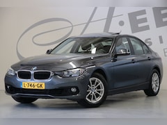 BMW 3-serie - 318i/ Schuifkanteldak/ Navigatie/