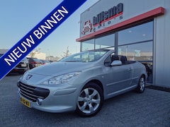 Peugeot 307 CC - 2.0-16V | NL AUTO | CLIMATE | TREKHAAK | LMV |