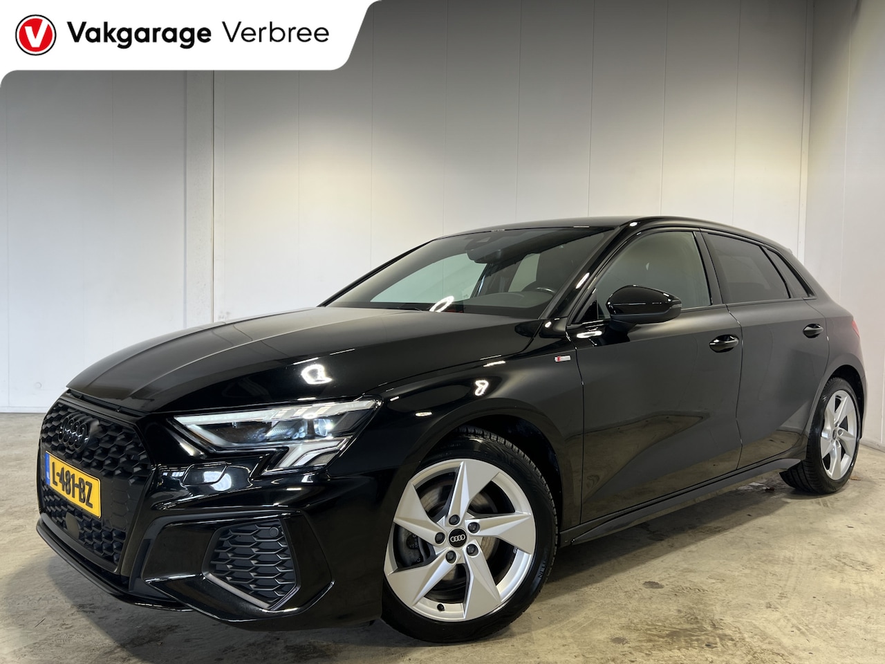 Audi A3 Sportback - 30 TFSI S-line | Navigatie/Android/Apple Carplay | LM Velgen 17" | Cruise Control | Airco - AutoWereld.nl