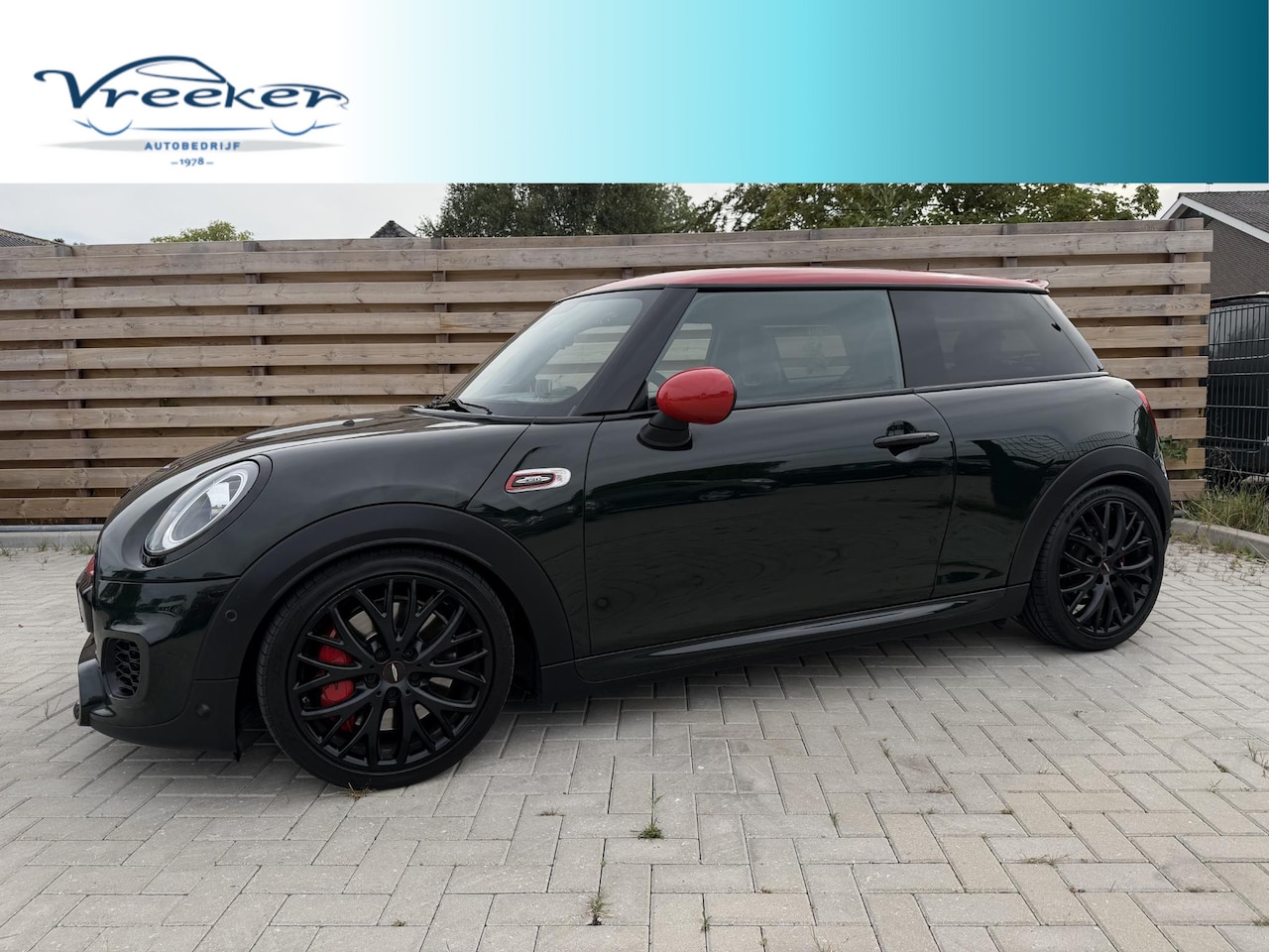 MINI 3-Deurs - 2.0 John Cooper Works Chili - AutoWereld.nl