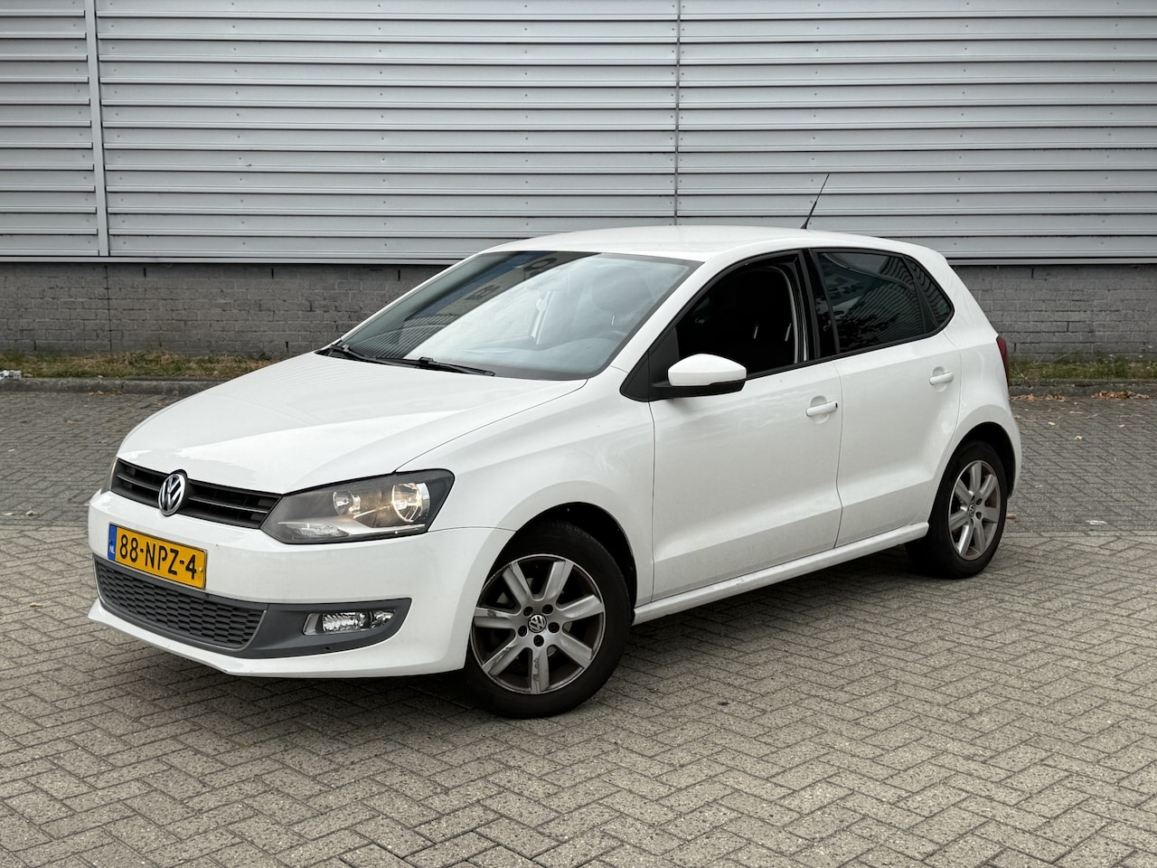 Volkswagen Polo - 1.2 TSI Highline (INRUILKOOPJE, KETTING REEDS VERVANGEN) - AutoWereld.nl