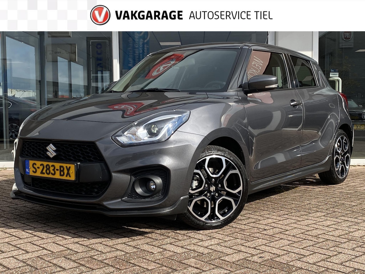 Suzuki Swift - 1.4 Sport Smart Hybrid luxe uitvoering in nieuwstaat! - AutoWereld.nl