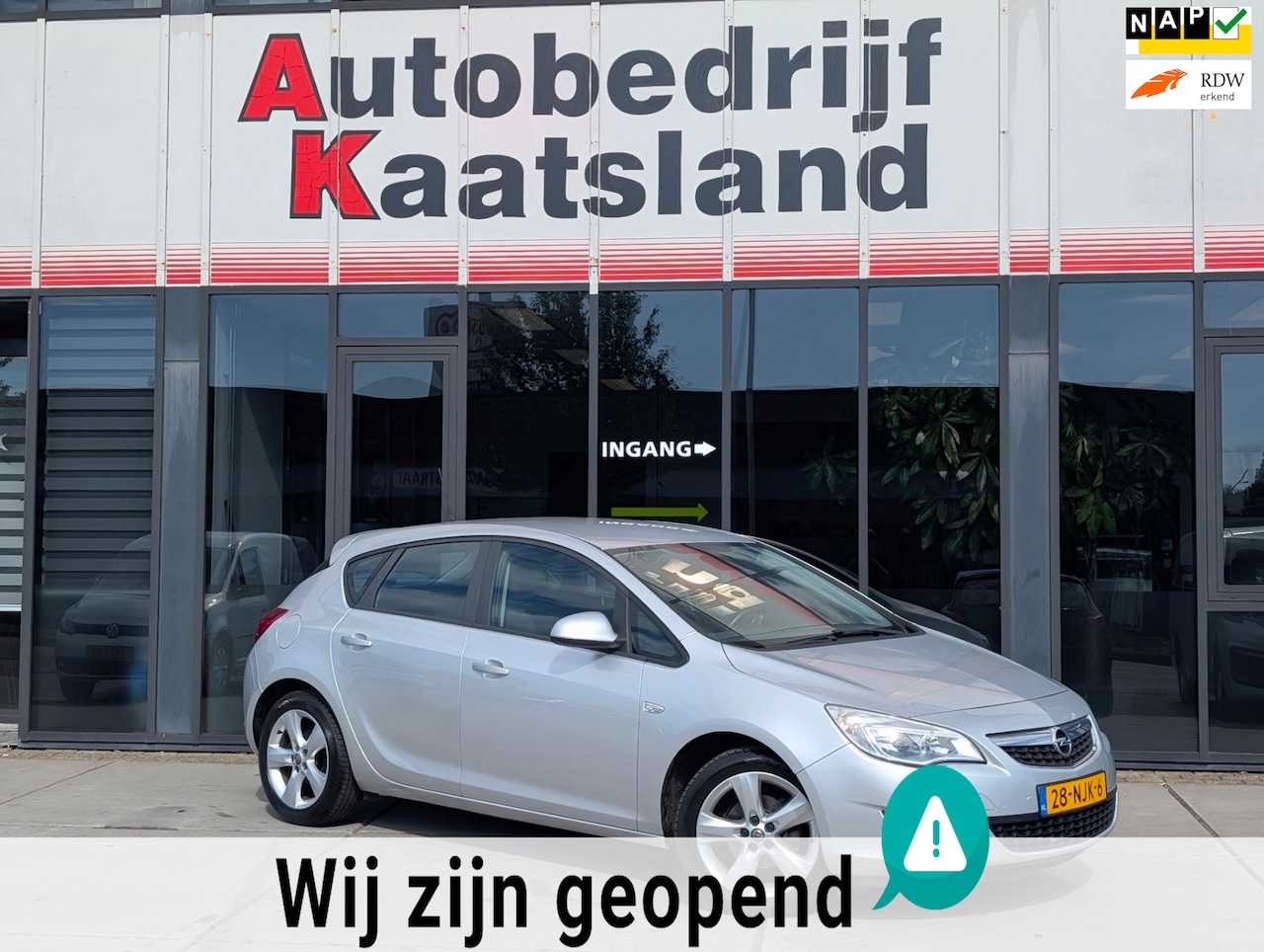 Opel Astra - 1.6 Edition - Clima - Cruise - - AutoWereld.nl