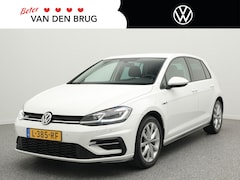 Volkswagen Golf - 1.5 TSI 150 PK Highline Business R | LED | Navigatie | Parkeersensoren | Climate Control |