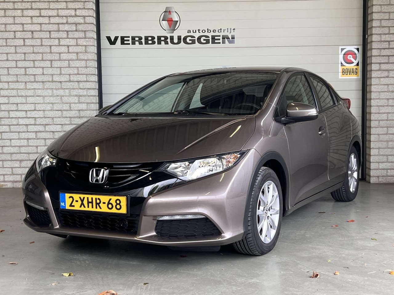 Honda Civic - 1.4 Comfort | Volledig onderh. | Trekhaak | 16"LMV | ALL-Season | Cruise | All-in rijklaar - AutoWereld.nl