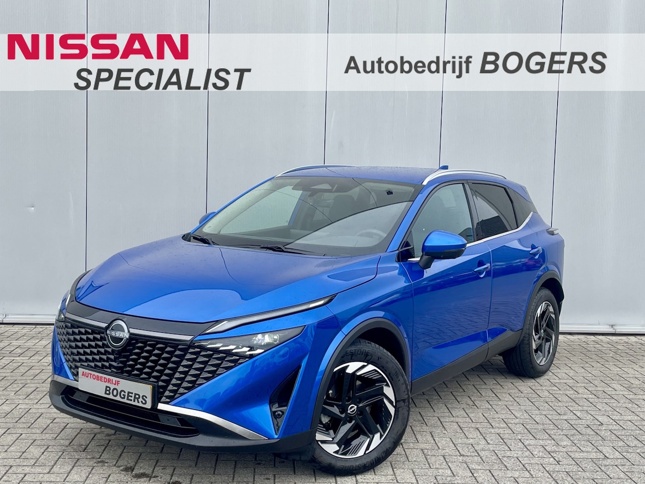 Nissan Qashqai - 1.3 MHEV N-Connecta Automaat Navigatie, Climate Control, Adaptive Cruise Control, Trekhaak - AutoWereld.nl