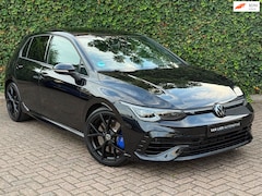 Volkswagen Golf - 2.0 TSI R 4Motion | Pano | Akra | Ventilatie | ACC