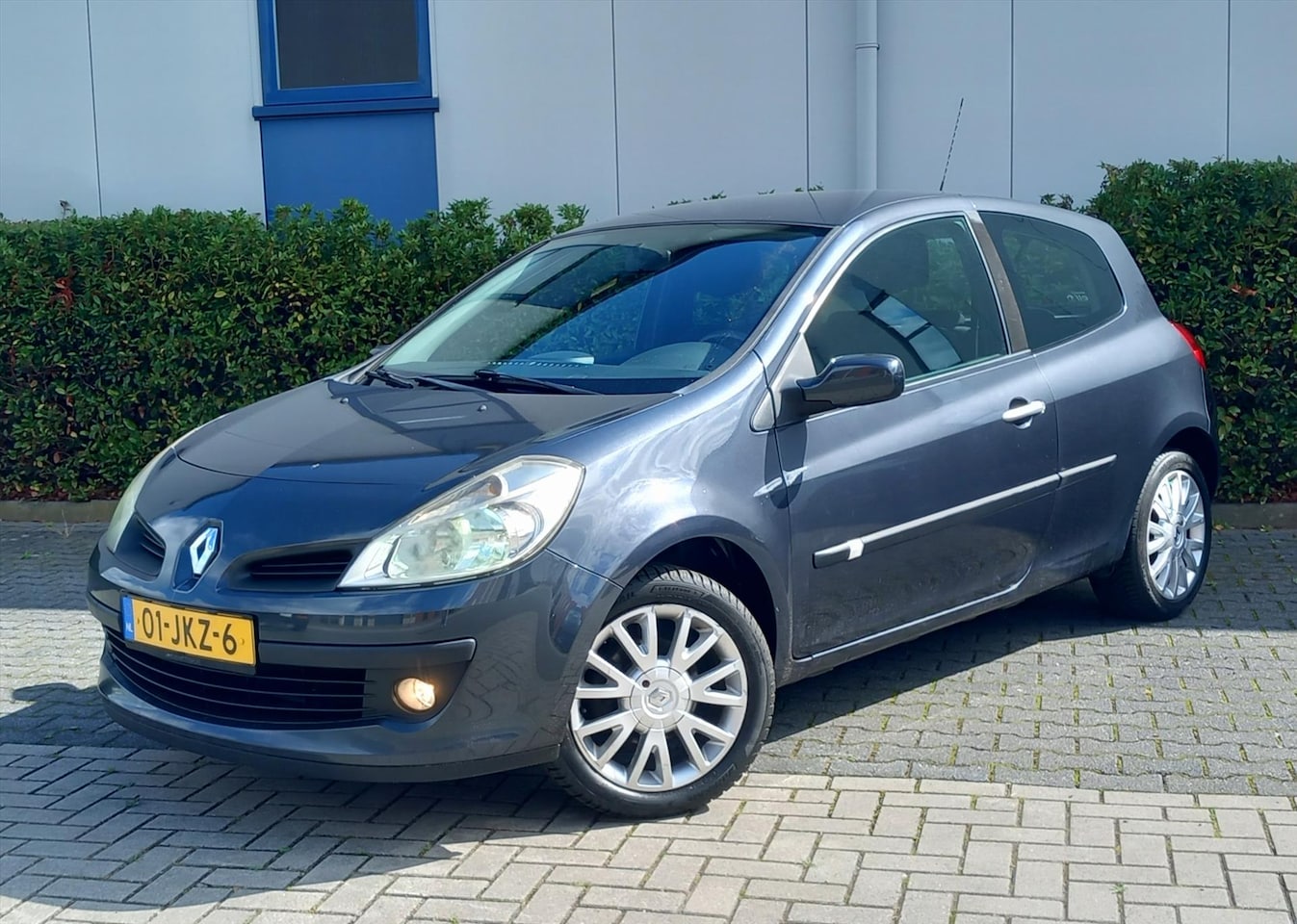 Renault Clio - 1.2-16V Collection 1.2 16V 55KW 3-DRS Collection - AutoWereld.nl