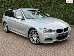 BMW 3-serie Touring - 320d M-Pakket | Navi | Cruise | Stoelverwarming | Alcantara