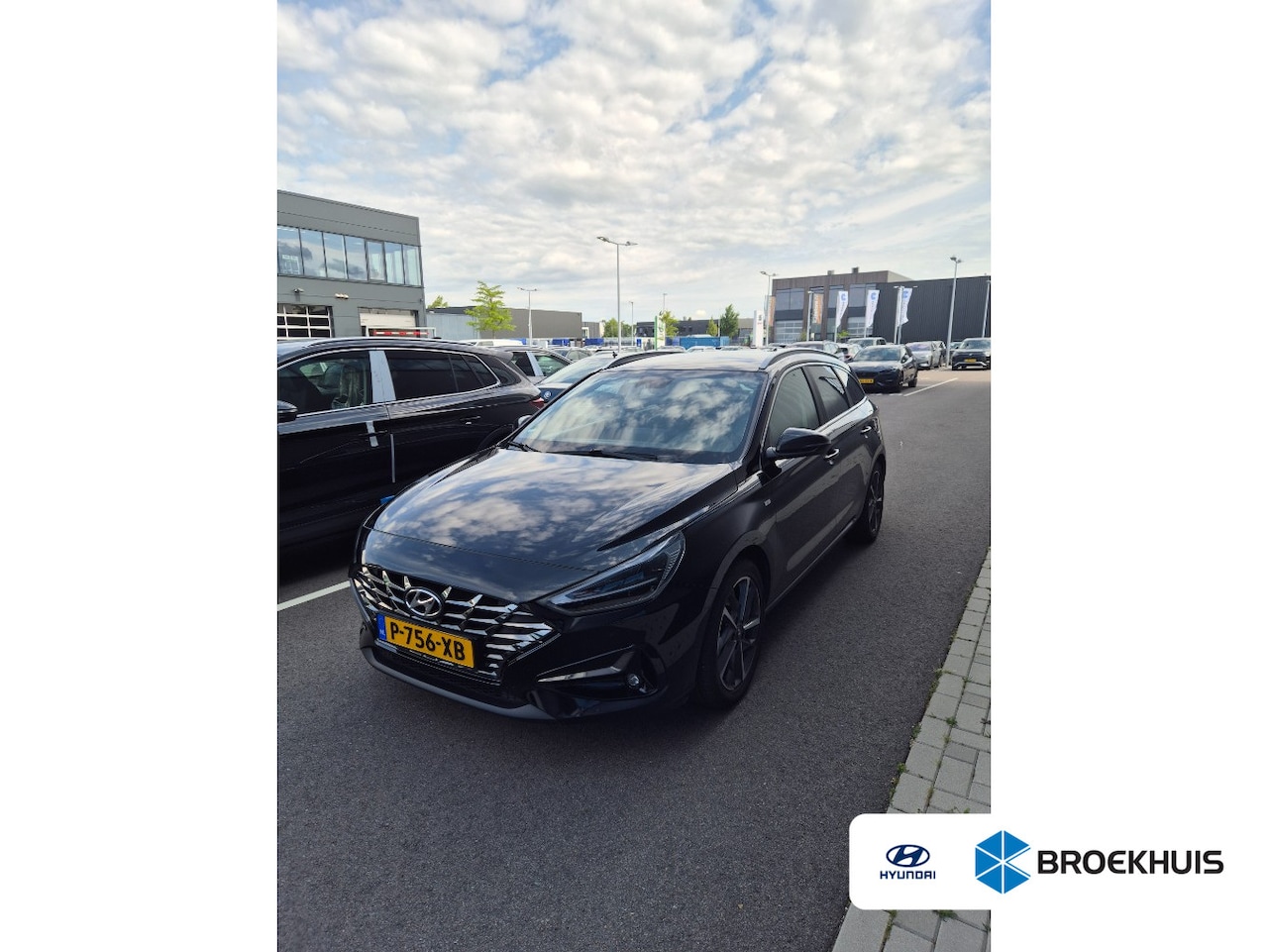 Hyundai i30 Wagon - 1.5 T-GDi MHEV 160pk Premium | Trekhaak | Camera | Cruise controle | Dodehoek detectie | F - AutoWereld.nl