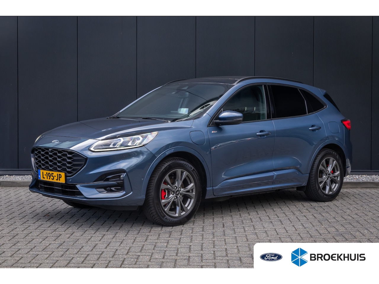 Ford Kuga - 2.5 PHEV ST-Line X | SOH 93% | Panoramadak | Elec. Trekhaak | 100% Dealer O.h. | Adapt. Cr - AutoWereld.nl