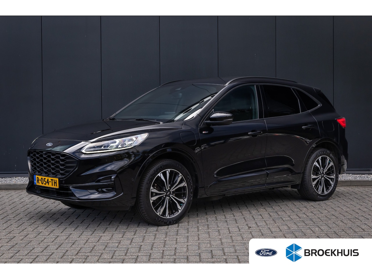 Ford Kuga - 2.5 PHEV ST-Line X | Adaptieve cruise | B&O Audio incl. DAB | Elec. achterklep | 19 INCH | - AutoWereld.nl