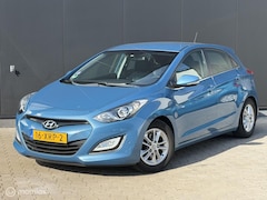Hyundai i30 - 1.6 GDI Business Edition | CRUISE | CLIMA | TREKHAAK |
