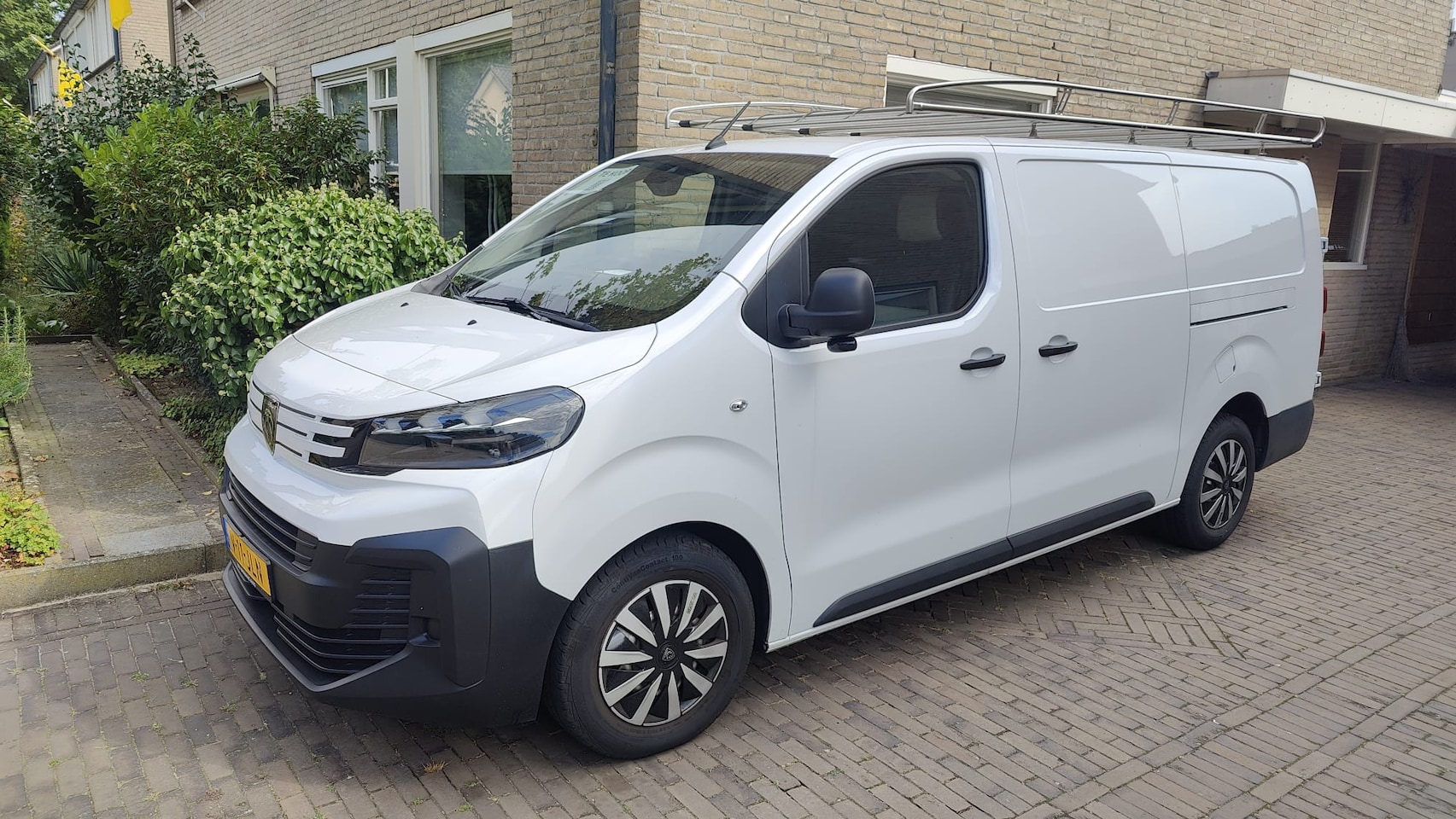 Peugeot Expert - 2.0 BlueHDI L3 - AutoWereld.nl