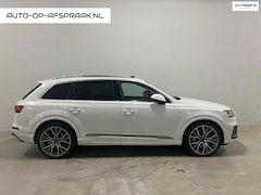 Audi Q7 - 55 TFSI e quattro S-line Pano Trekhaak Leer Camera