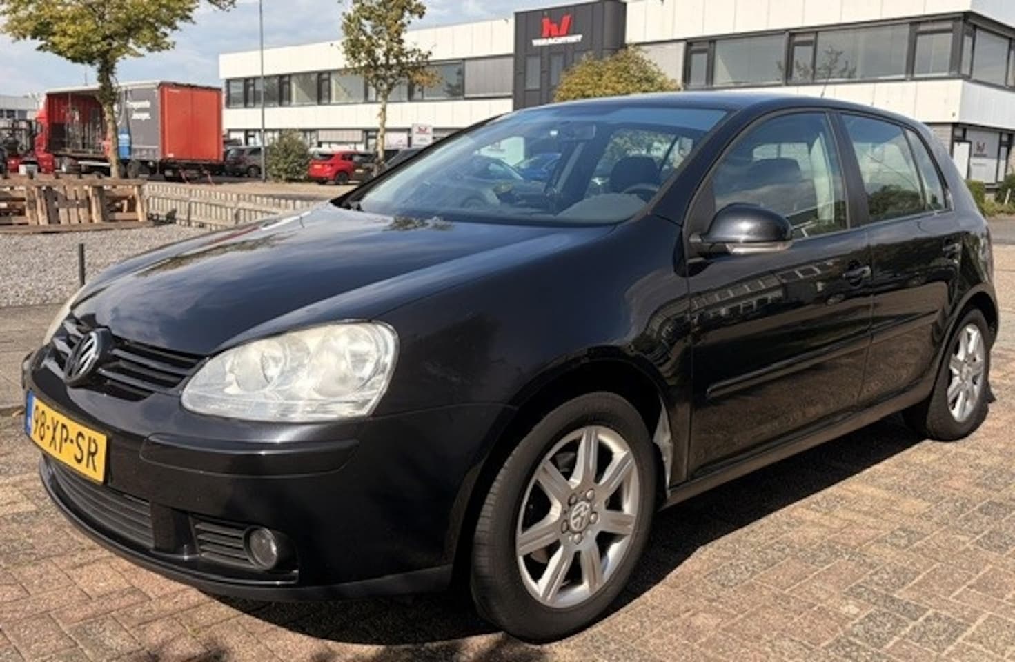 Volkswagen Golf - 1.4 Optive AIRCO APK Gek. 09-2027 - AutoWereld.nl