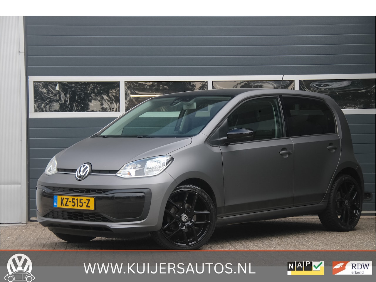 Volkswagen Up! - 1.0 BMT move up! | Black Edition | AC | 17 LM | - AutoWereld.nl