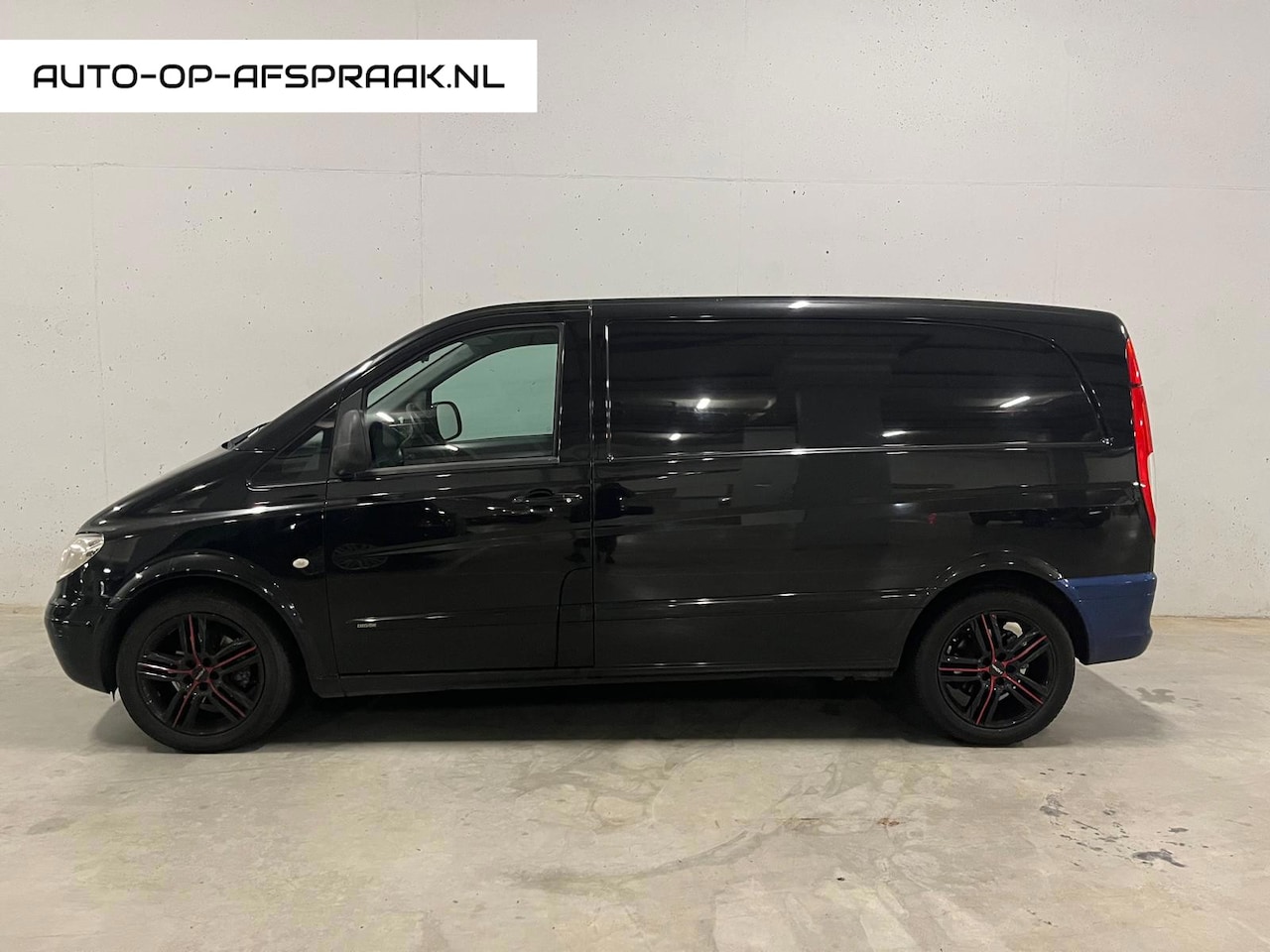 Mercedes-Benz Vito - 111 CDI 320 Lang HD Airco BTW 21% - AutoWereld.nl